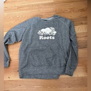 Roots Crewneck!